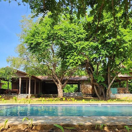 Hide Yala Bed and Breakfast Tissamaharama Buitenkant foto