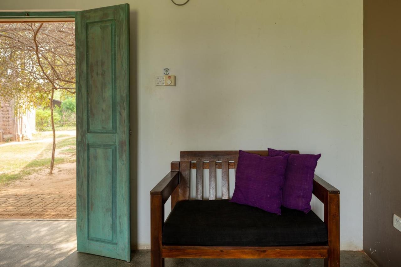 Hide Yala Bed and Breakfast Tissamaharama Buitenkant foto